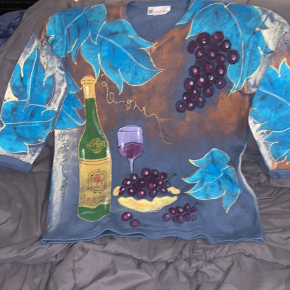 Vintage Marguerita Hand Painted wine glass V-Neck Sweater Napa valley - Picture 1 of 4
